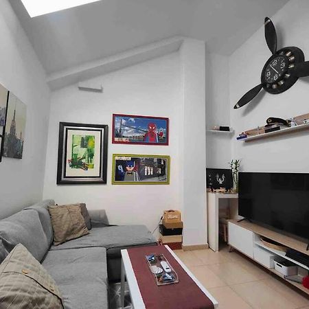 Apartamento Recien Reformado En Barajas Pueblo Madrid Exterior foto